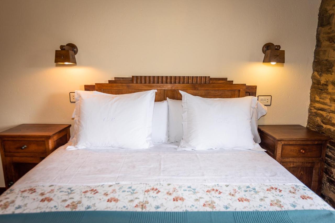 סנטה אאולליה דה אוסקוס Apartamentos Rurales Casa Riveras מראה חיצוני תמונה